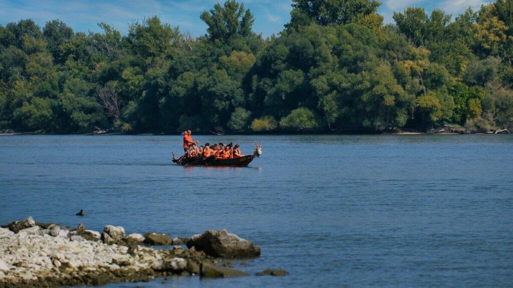 Physiotherapy for Dragon Boating Burnaby Vancouver BC